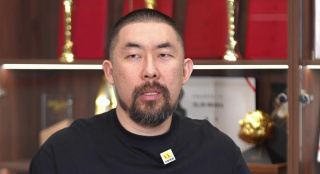 亚洲伊人第一页